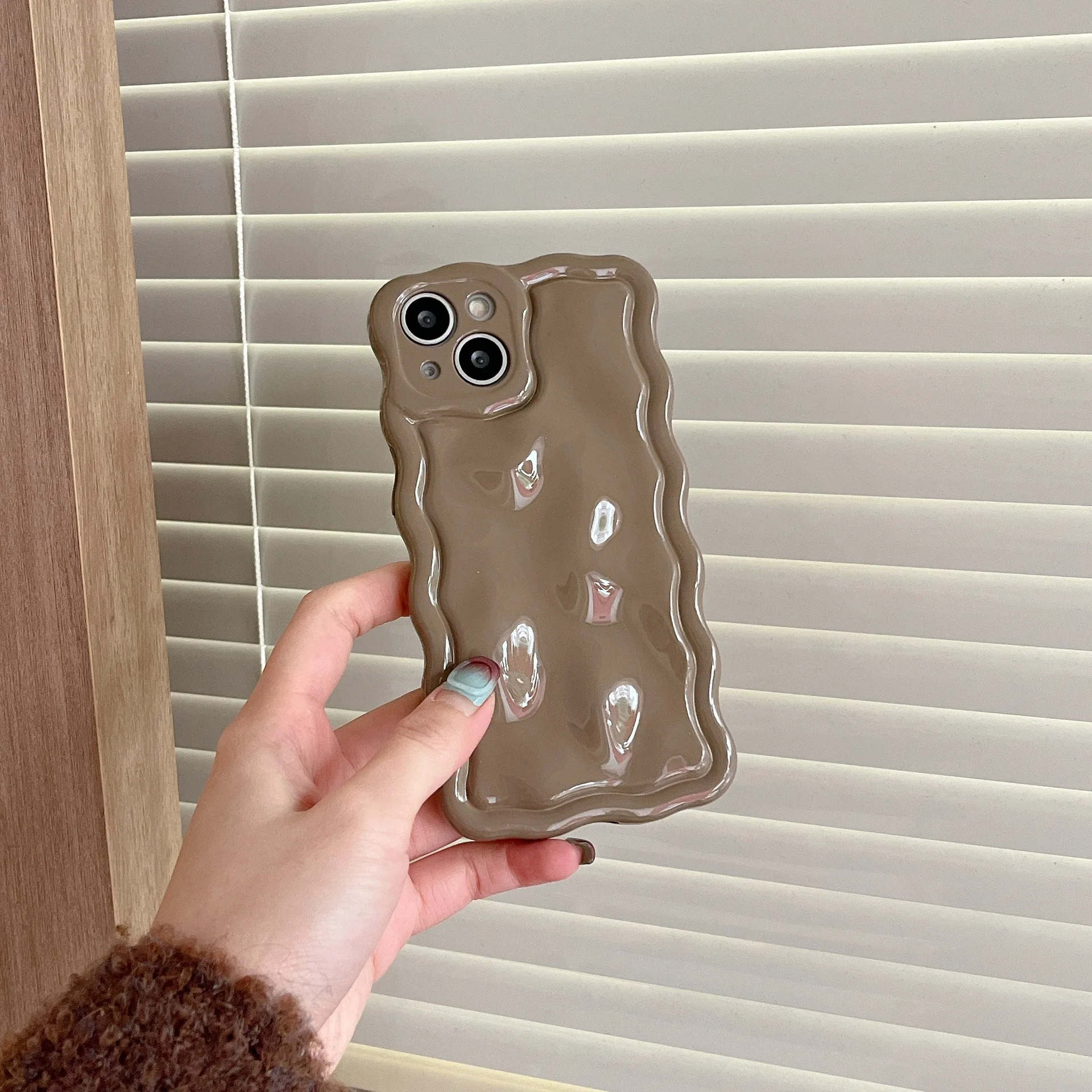 Handmade Shockproof 3D Wavy Soft Phone Case Cover