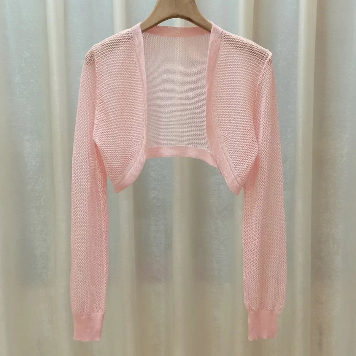 93009 pink shawl and blouse
