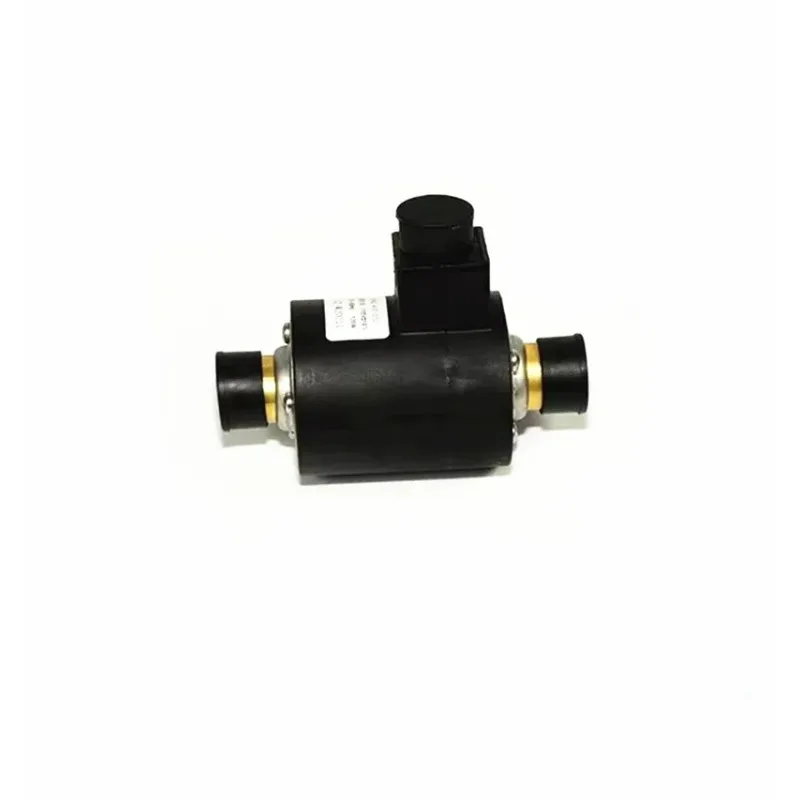 

New air conditioning accessories water-cooled screw unit oil supply pipe oil pump 30HX410332 30HX-410-332