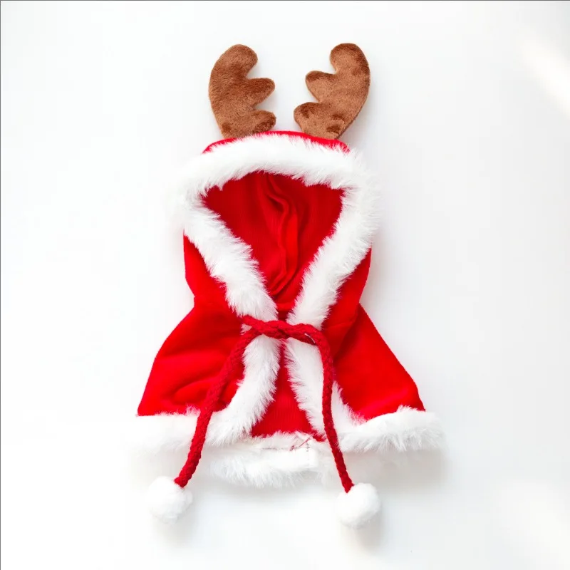 The First Generation Second Generation Labubu Pendant Labubu Christmas Winter Hooded Little Deer Cape Cloak Is Very Cute Hot