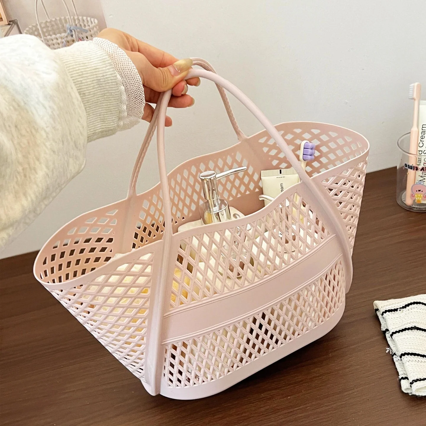 휴대용 대용량 물빠짐 기능이 있는 습식 및 건식 분리 수영복 보관 가방 남녀공용 플라스틱 핸드헬드 비치백