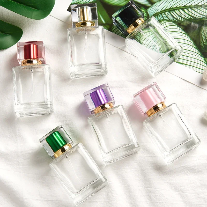 Travel Accessories 1PC 30ml 50ml Men Women Perfume Refillable Bottle Fragrance Cosmetic Packaging Square Glass Spray Bottle