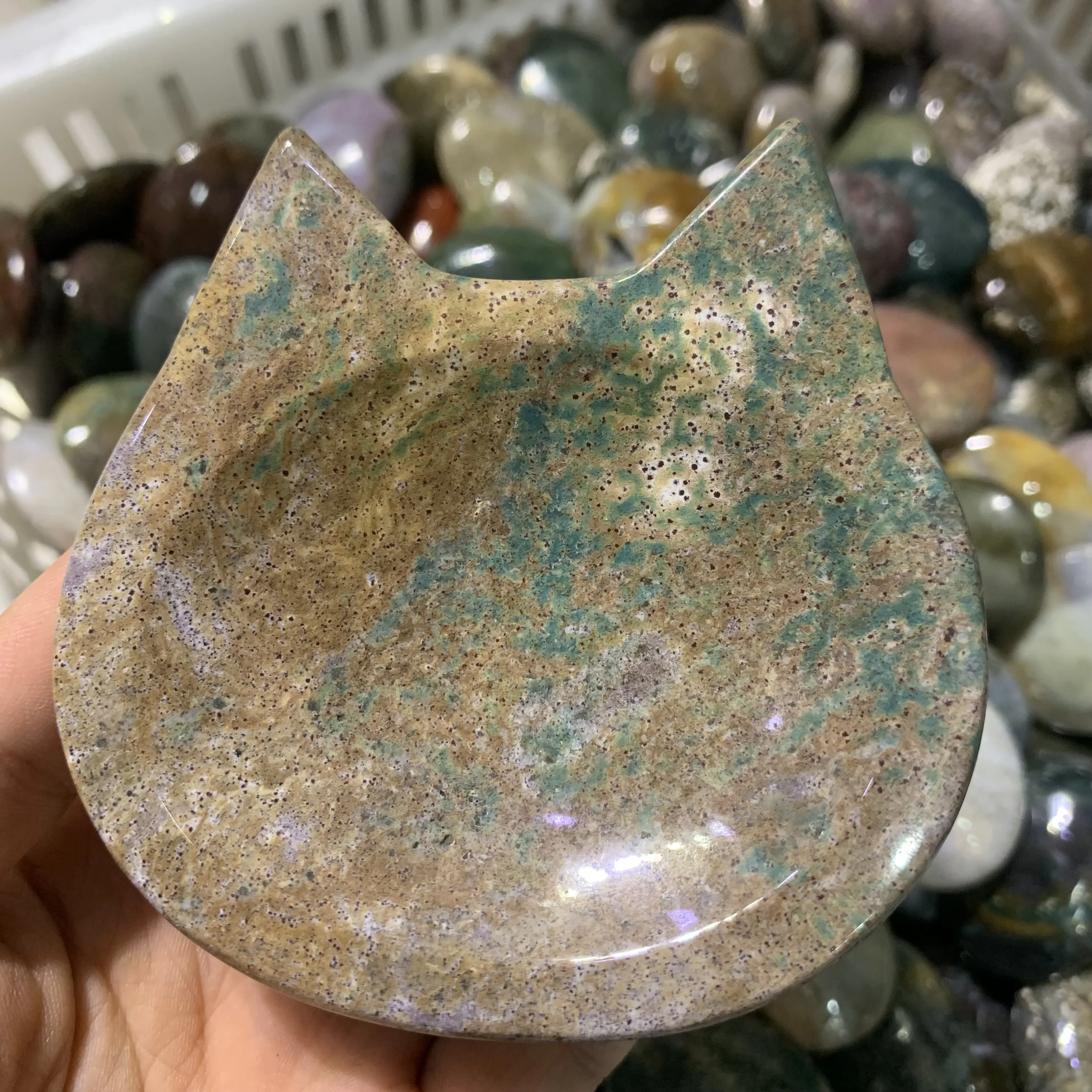 

Natural Ocean Jasper stone carved cat head shaped tray Heart shaped bowl