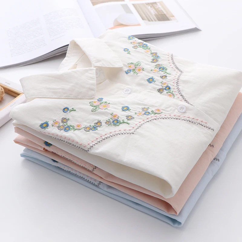 

Floral Embroidery Women White Shirts Summer Vintage 2022 Turn-Down Collar Elegant Office Lady Outwear Coats Tops
