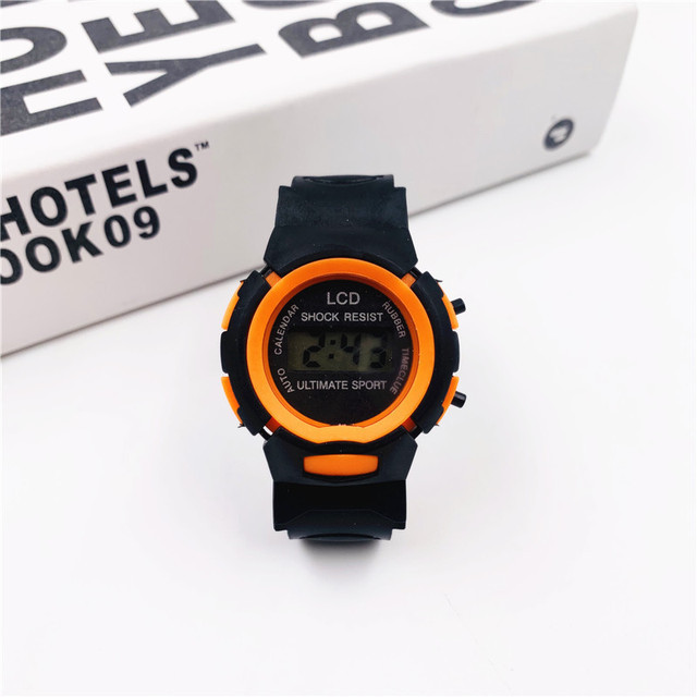 Sports Watch For Kids Children Waterproof Led Digital Watch Ultra-light Silicone Strap Teen Boys Girls WristWatch Unisex