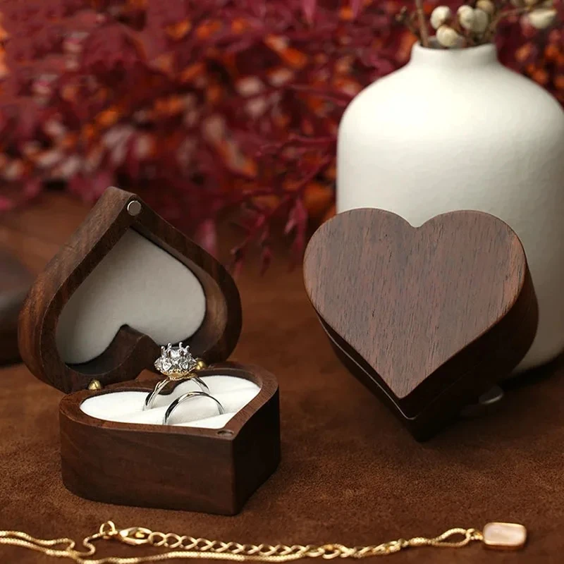 Classical Heart Shape Wedding Ceremony Ring Box Walnut Wood Jewelry Boxes Proposed Wedding Jewellery Storage Organizer Ring Box