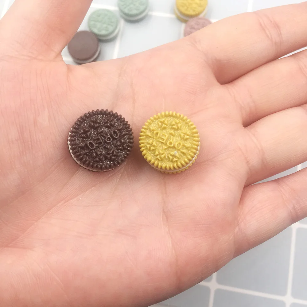 Resin Crafts 20Pcs Miniature Resin Cream Biscuit Flat back Cabochons Simulation Fake Food Scrapbooking DIY Embellishment Decoration Crafts