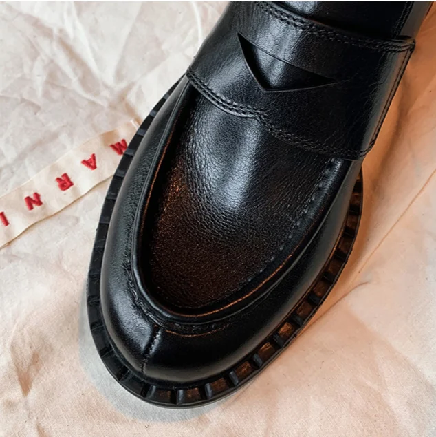 Britische Lederschuhe mit runder Spitze und dickem Absatz, vielseitige Schuhe für zu Hause und draußen_voghion.com