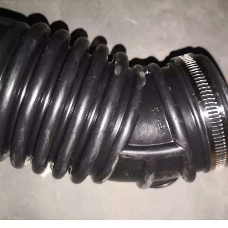 Air Intake Hose 2.5 Displacement Air Intake Pipe Rubber Tube For Nissan X-TRAIL T31 2008-2013