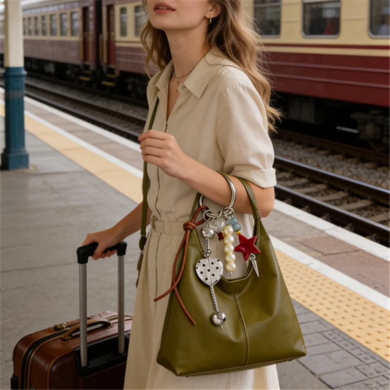 Elegant Shoulder Underarm Bags with Pendant Solid Color Synthetic Leather Handbags for Women Everyday Travel Shopping, Parties