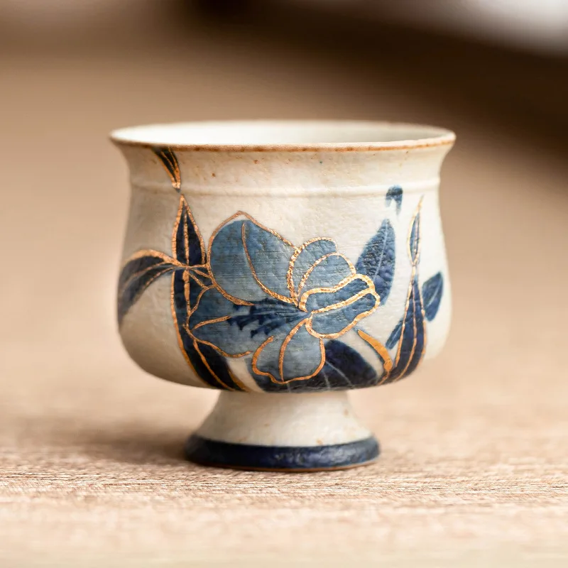 Blue and white flint red ceramic teacup gold painted hand painted lily tall cup master cup household kung fu tea cup single