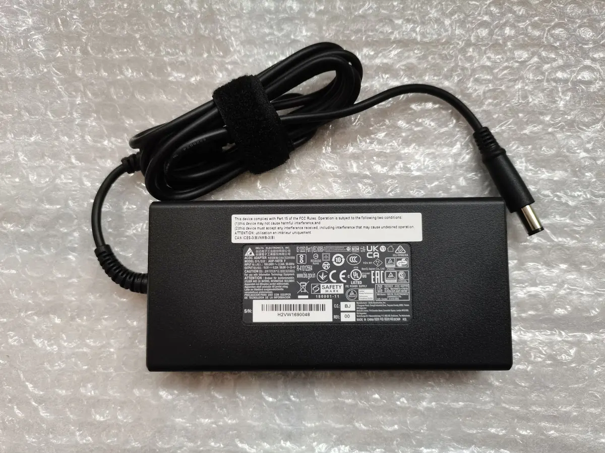 Nuovo Slim Oem Delta 19.5V 9.23A 180W Adp-180Tb F 7.4Mm Pin Adattatore Ca Per Laptop Da Gioco Msi Gp75 9Sd-431 Leopard Ms-17E2 Originale