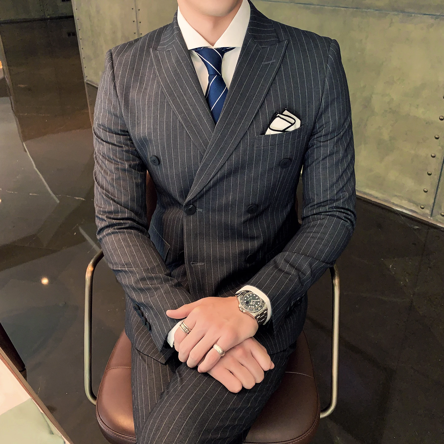 Рисунок 3 - [Пиджак + жилет + брюки] Классический