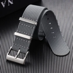 Military Nylon Canvas Watch Band - Universal Fabric Strap Replacement - 22mm (Gray)