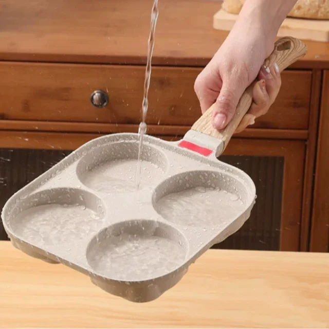 Padella per uova a quattro fori con coperchio Padella antiaderente Mini pietra di mica per uso domestico Padella per colazione Macchina per friggere le uova Utensile da cucina 5