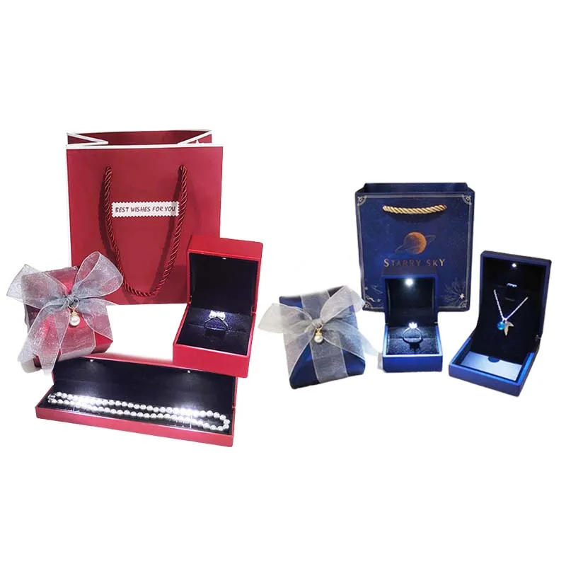 LED Jewelry Gift Box Necklace Long Chain Box Bracelet Ring Display Case With Handbag and lace strap for Valentine's Day Gifts