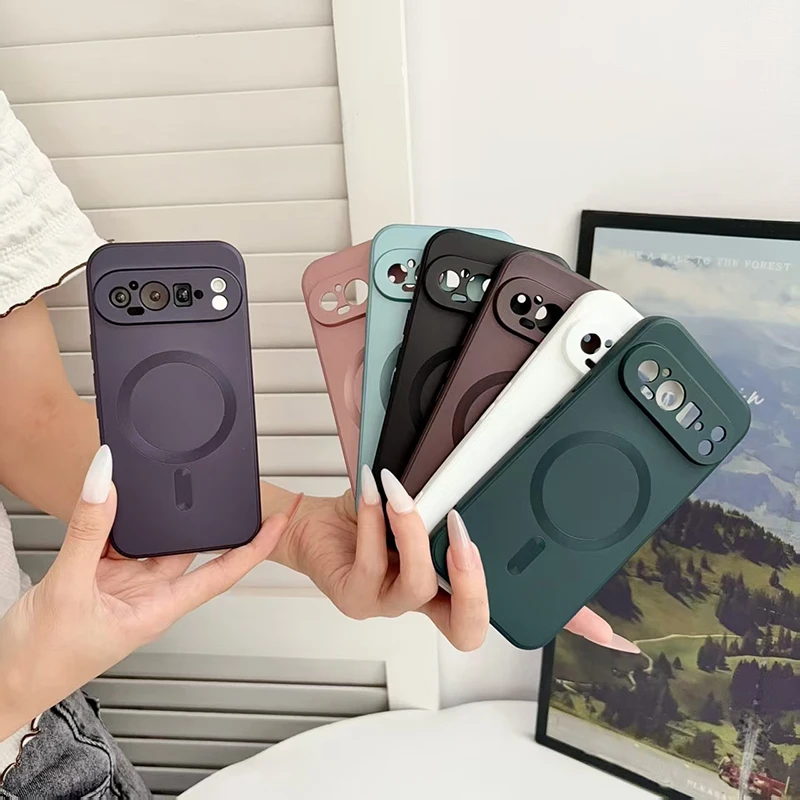 Sleek Magnetic Electroplated Metal Phone Case in Solid Color