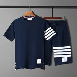 Mens Unique Suit 2024 Summer Fashion Trend High Quality Casual Suit Solid Color Striped Shorts Round Neck Top Two-Piece Set Men