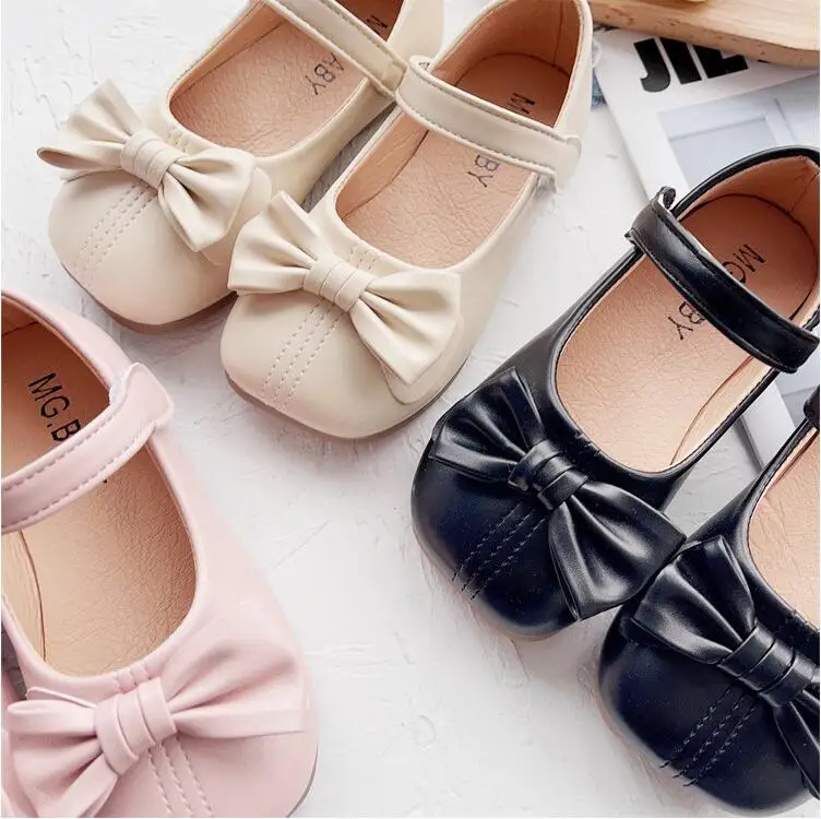 

Girls' Beans Shoes 2024 Spring Autumn New Children's Western Soft Sole Small Leather Shoes Girls' Fashion Versatile Single Shoes