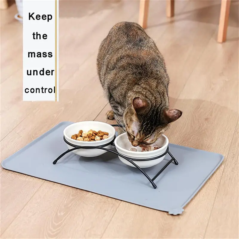 Silicone Dog Cat Bowl Mat Non-Stick Pet Fountain Tray Food Pad Puppy Dogs Feeding Drinking Mat Easy Washing Placemat
