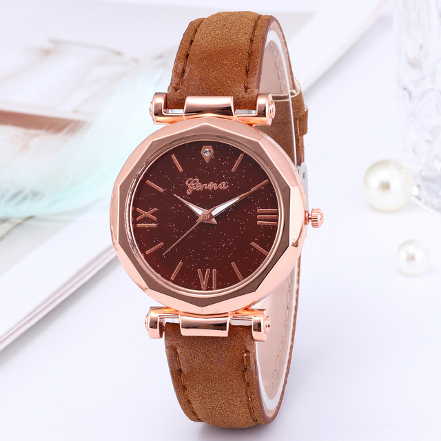 NEW Women Watch Luxury Quartz Alloy Wrist Watches Fashion Casual Imitation Leather Belt Watch Simple Ladies' Small Clock