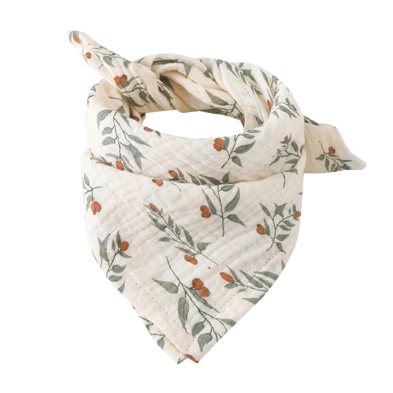 Рисунок 2 - Нагрудники с цветочным принтом