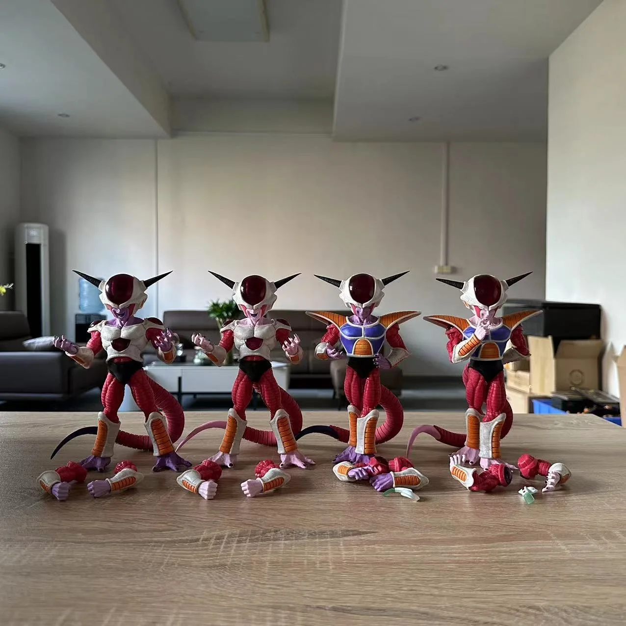 Anime Dragon Ball Z Freezer Figure Braccio Sostituibile First Form Frieza Action Figures 20Cm Pvc Statue Collection Model Doll Toy