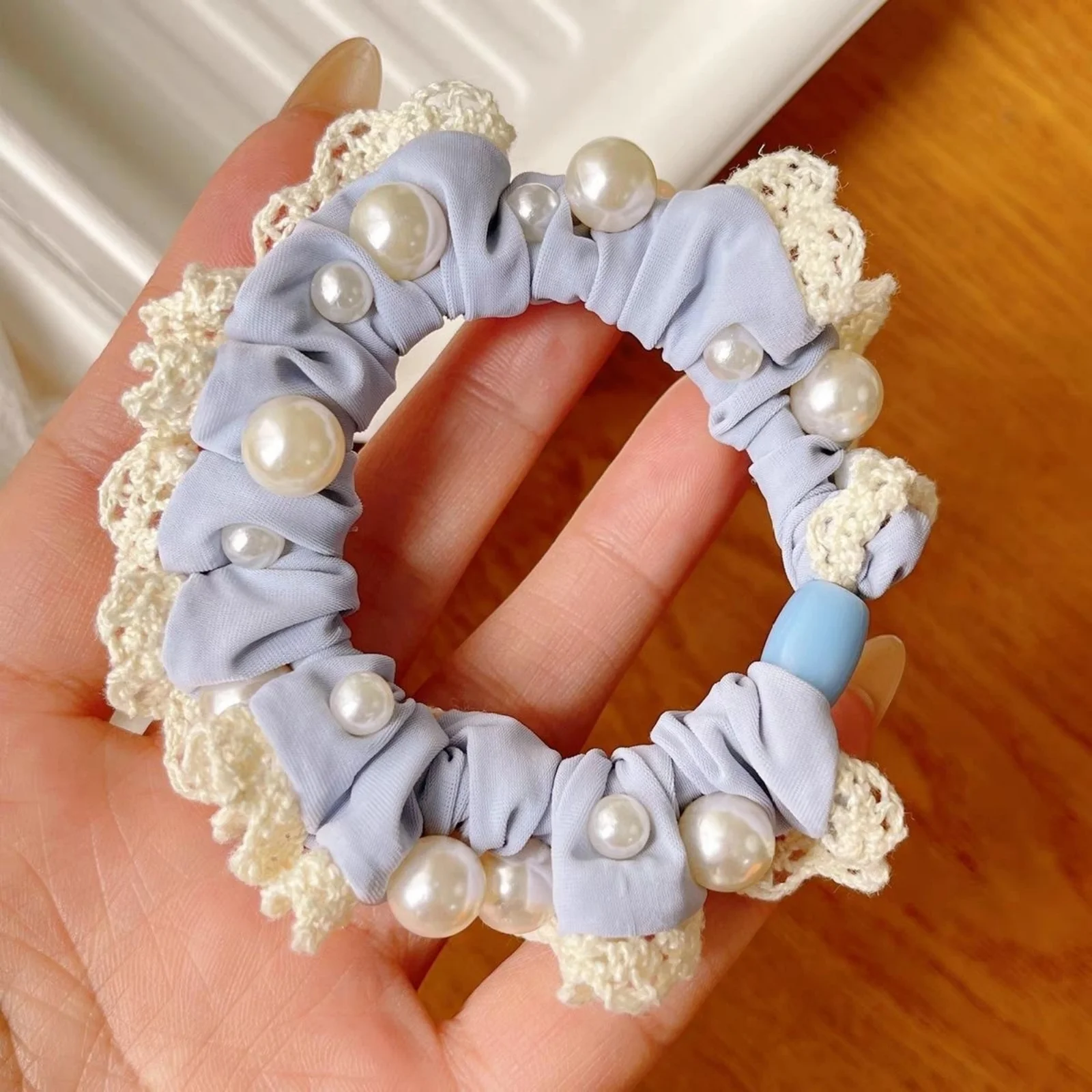 1PC Light Blue Pearl & Lace Hair Scrunchies Set, Ruffled Hair Ties, Stylish Hair Accessories for Women's Charming Looks