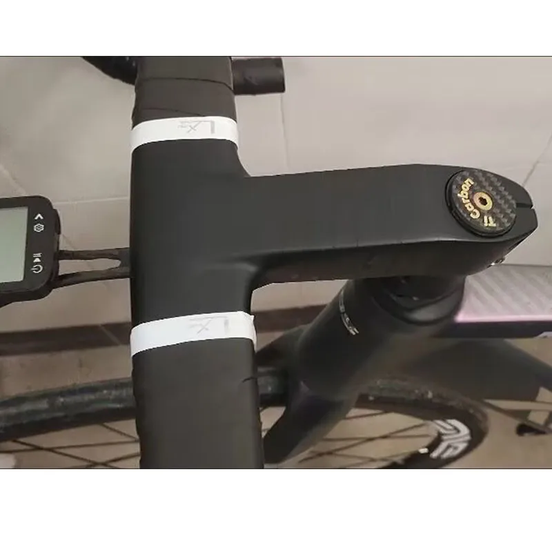 Description Picture 4 of itemIntegrated T800 Carbon Handlebar OD2 28.6/31.8mm Road Bicycle Drop Handle Bar Internal Routing Racing Bike Handlebars Di2 Matt