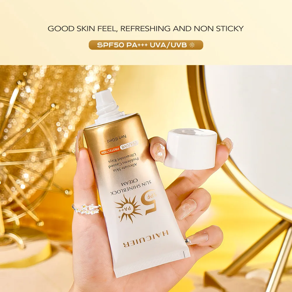 Isolation Sunscreen Refreshing Moisturizing Non-Greasy UV Protection Sunscreen SPF50 + PA ++ Body Foundation