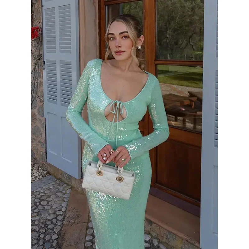 green emerald velvet dress Autumn Evening Dresses, Haute Couture and Gowns Under 2500 AED! Lilac / 38
