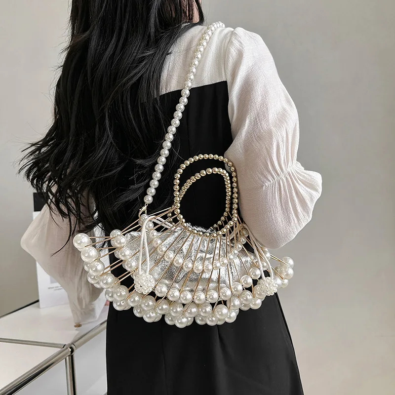 2024 New Retro Evening Handbags for Women Pearl Hollow Out Shoulder Bag Ladies Summer Luxury Fashion Party Cute Small Female Bag