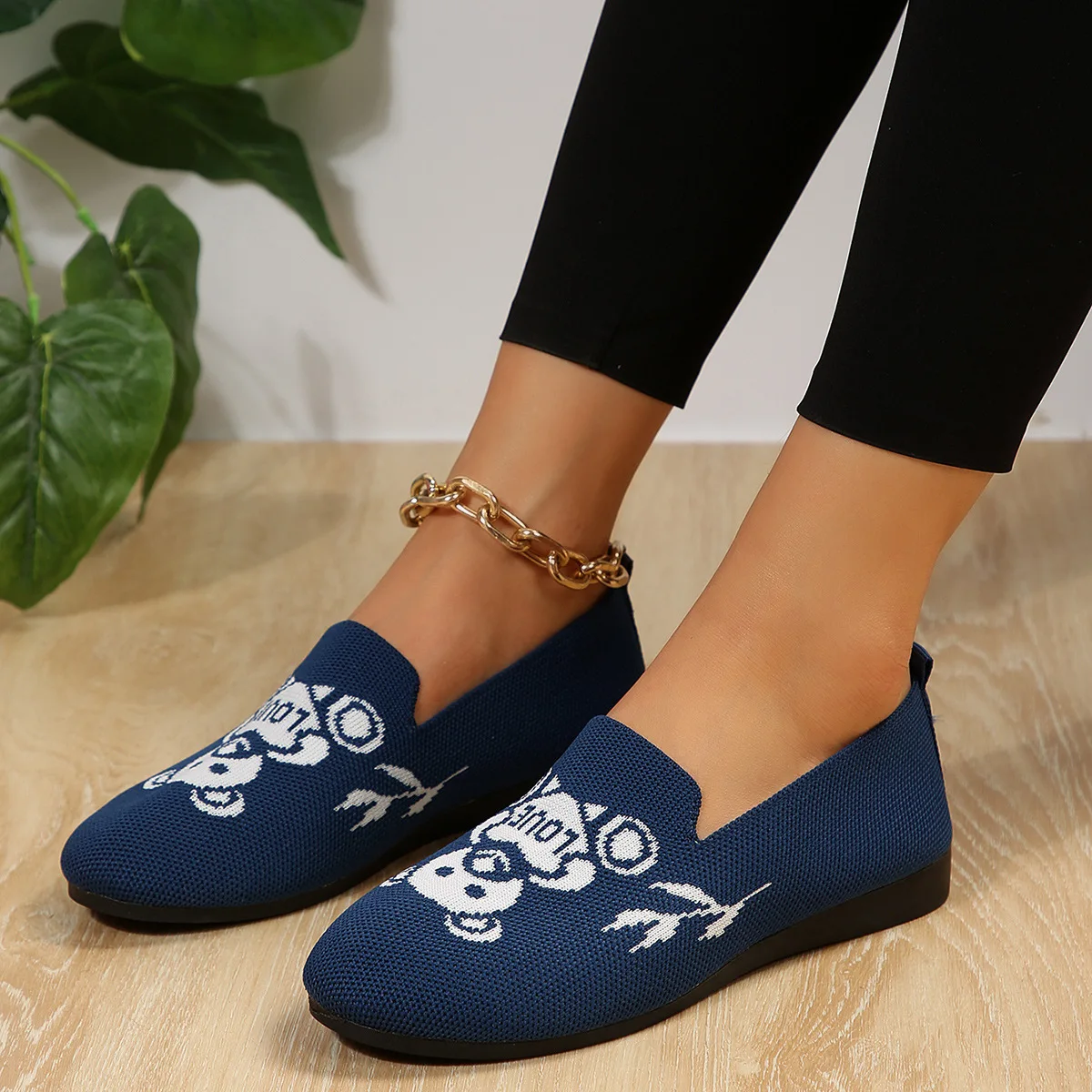 2023 New Women Sneakers Mesh Breathable Floral Comfort Mother Shoes Soft Solid Color Fashion Female Footwear Lightweight