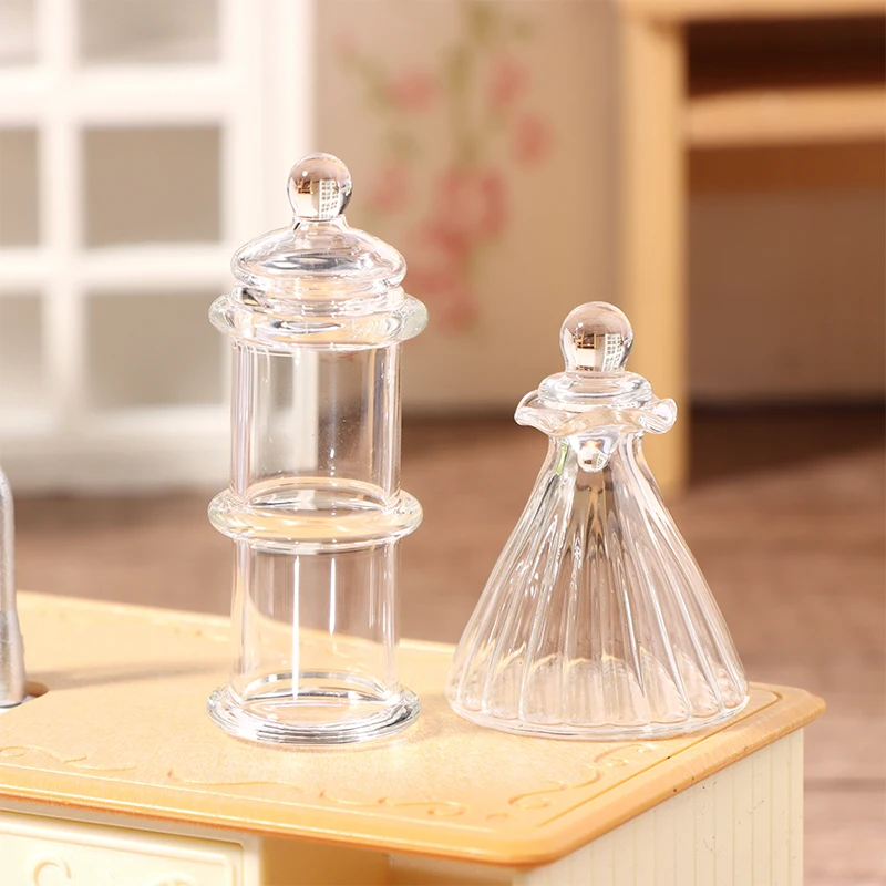 

1:12 миниатюрная прозрачная стеклянная банка для кукольного домика, бутылка для хранения рождественских конфет с крышкой, модель кукольного домика, декоративная игрушка