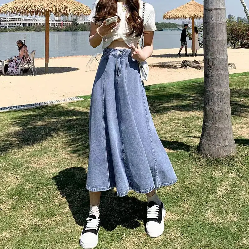 ★LUVISTRUE★CH BUTTON SKIRT(BLUE)★正規品/韓国直送料込/人気 インフルエンサーコラボ》ストレッチタイトスカート | SHENERY
