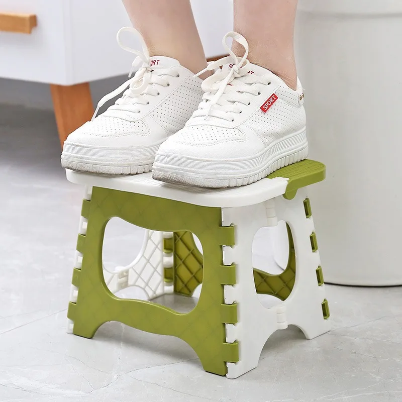 Stall Thickened Plastic Folding Stool, Children's Stool, Light Portable Train Adult Low Stool Space Saving Furniture