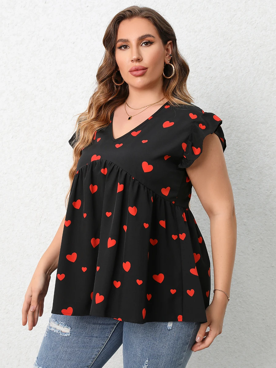 Finjani Red Heart Print Blouse 2023 New V-Neck Ruffle Trim Blouses Summer Casual Tee Loose And Breathable Plus Size Women's Tops