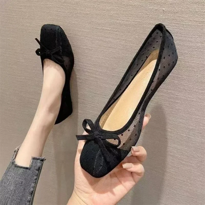 Flache Damenschuhe 2026 Frühling/Sommer Neue Damenschuhe mit Großer Schleife, Netzstoff, Eckiger Spitze und Flachem Absatz Sandalen für Damen