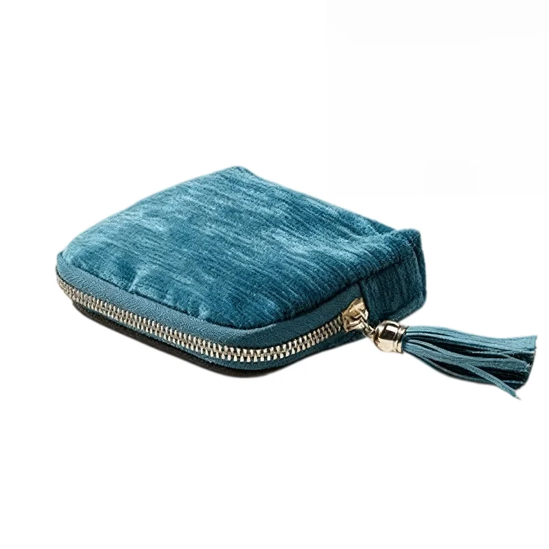Luxurious Velvet Travel Jewelry Organizer - 6-Layer Zippered Pouch for Elegant Accessories Storage