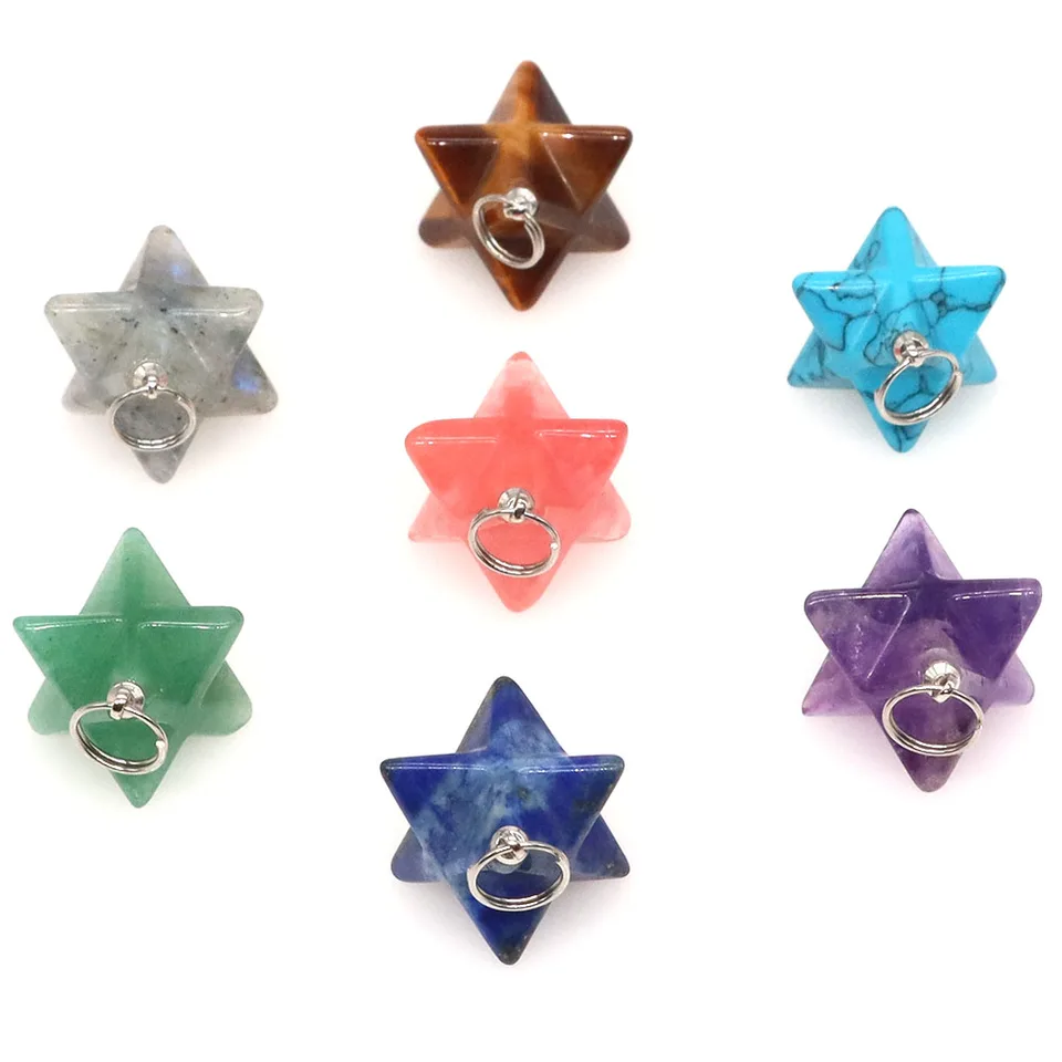 Lot De 10 Breloques Main En Métal Doré 11x12mm - Apprêts/Breloques