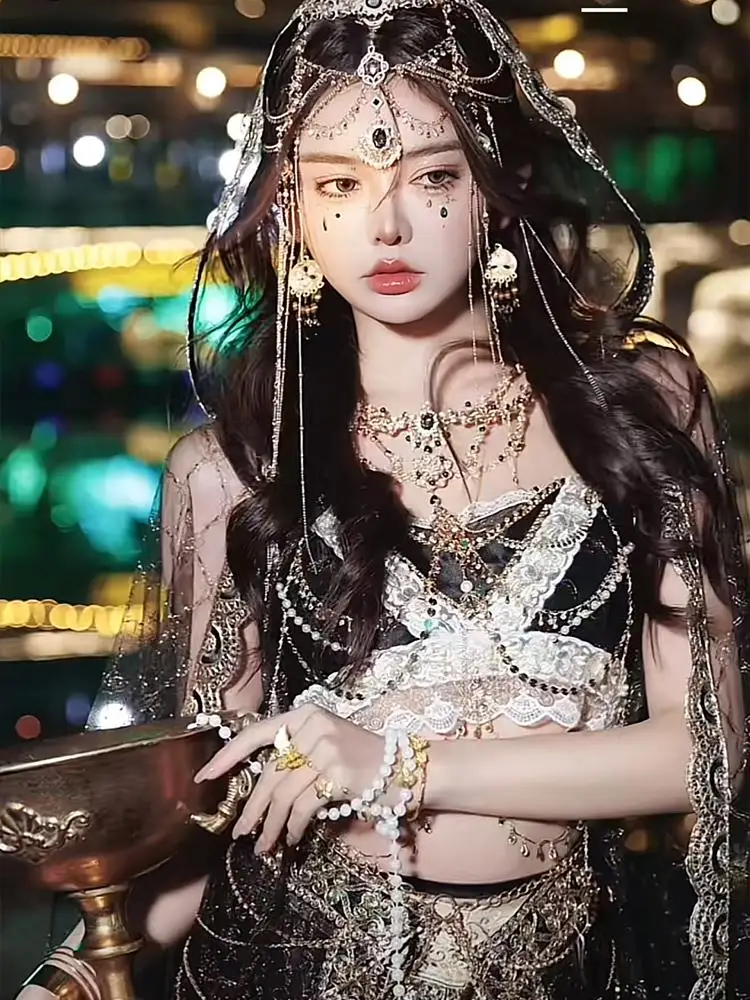 Рисунок 2 - Традиционное китайское винтажное платье ханьфу