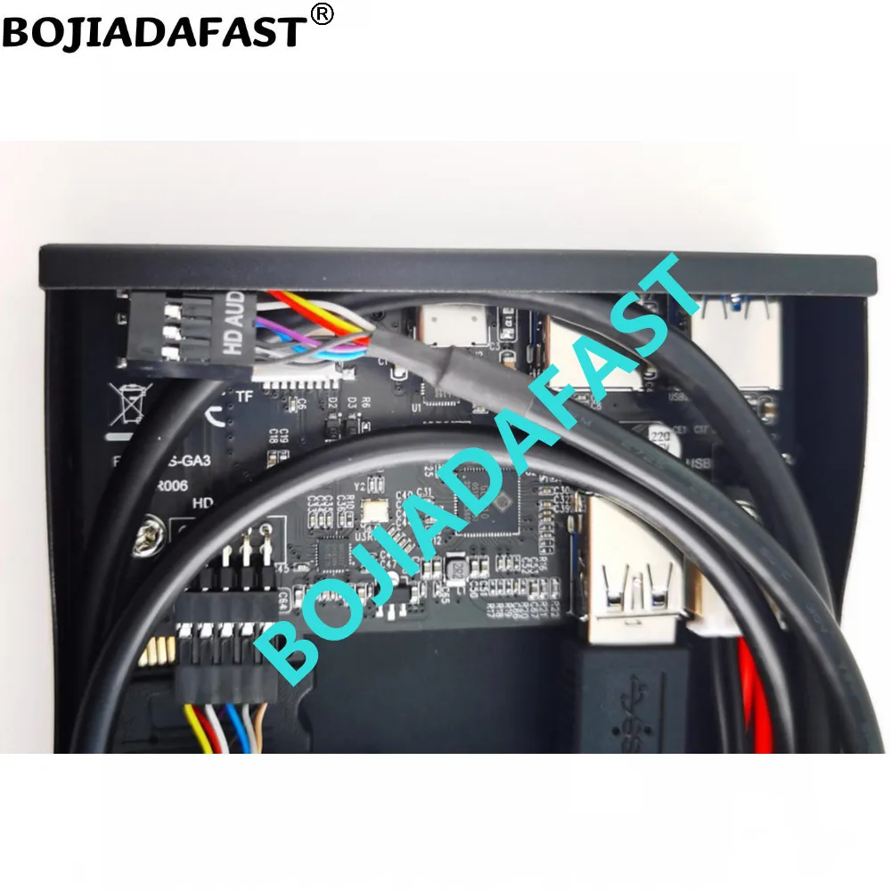 3.5'' 2 USB3.0 A Hub + HD Audio To 20Pin Header Floppy Front Drive Panel 1 X Front Panel 4 X Screw Black