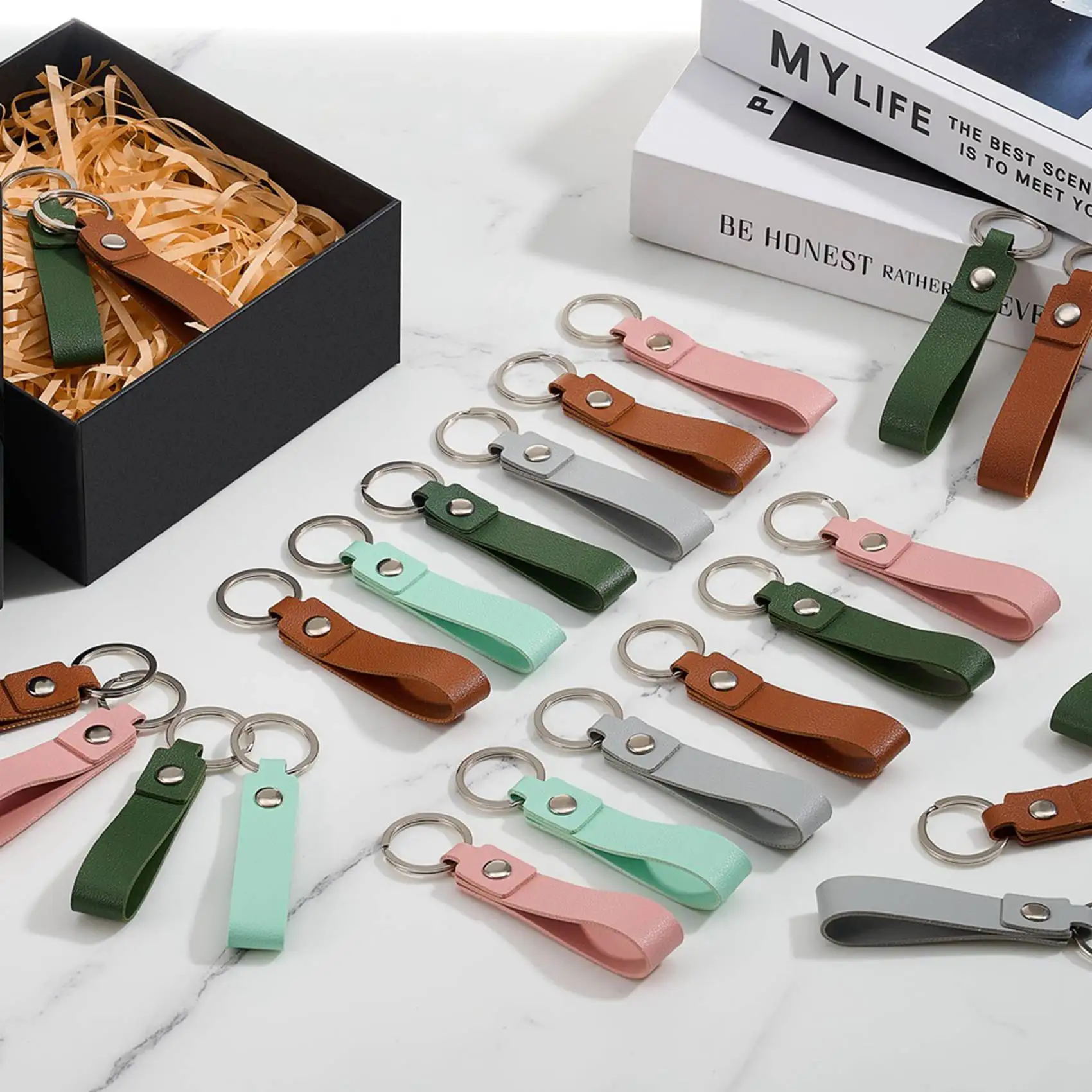 A25I-100개 PU 가죽 키홀더 키트, 리브와 키링이 있는 키체인 블랭크, DIY 공예용 직사각형 가죽 키체인 대량 판매