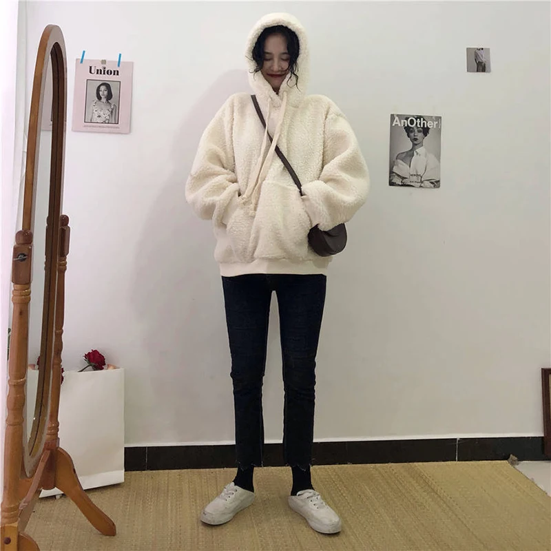Women's Winter Loose Long-sleeved Lamb Plush Warm Ladies Pullover Plus Velvet Thickening Casual Loose Lantern Sleeve Hoodie