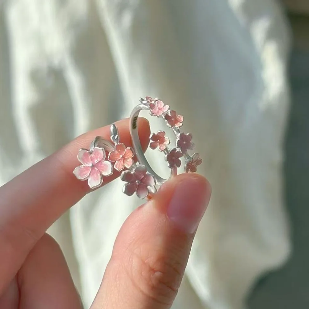 2025 New Sweet Gradient Flowers Cuff Finger Rings For Women Fashion New Anniversary Jewelry Gift Party Wholesale 2