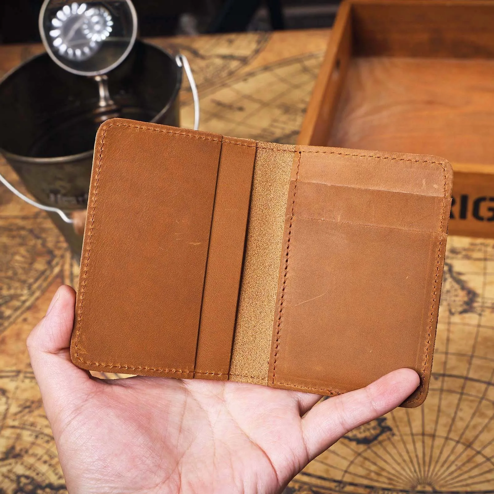 Elegant Genuine Leather Card Holder – Compact Mini Purse