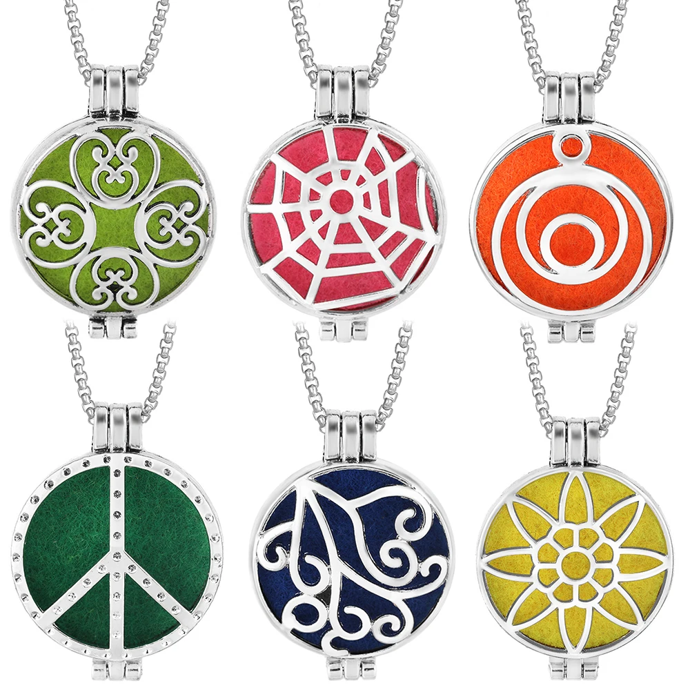 

New Aromatherapy Titanium Steel Chain Necklace Antique Hollow Pattern Pendant Perfume Essential Oil Diffuser Locket Jewelry Gift