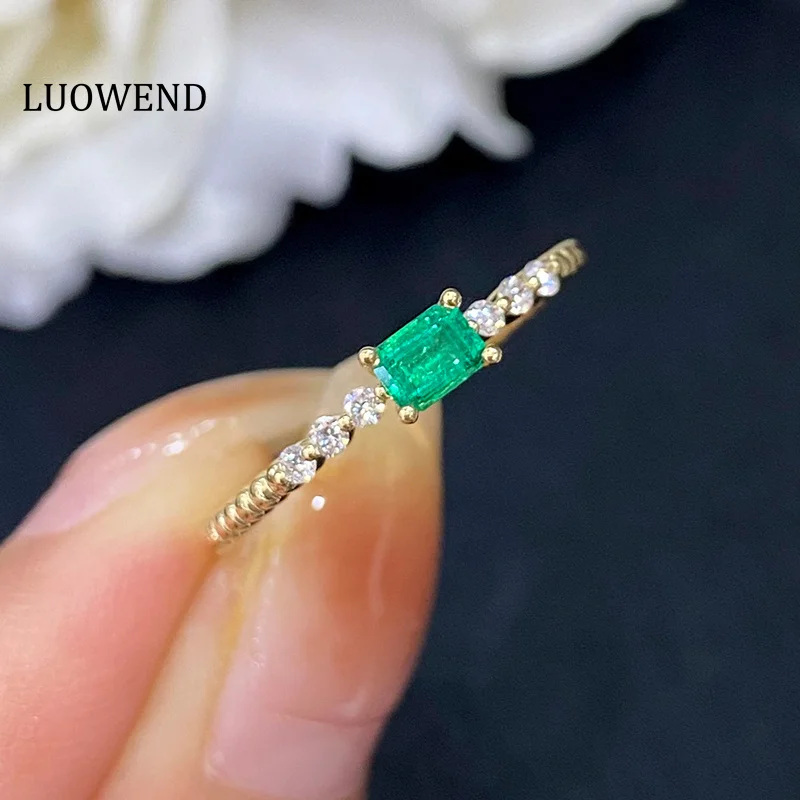 LUOWEND 18K Yellow Gold Rings Real Natural Emerald Luxury Gemstone Classic Shape Party Jewelry for Women Diamond Rings