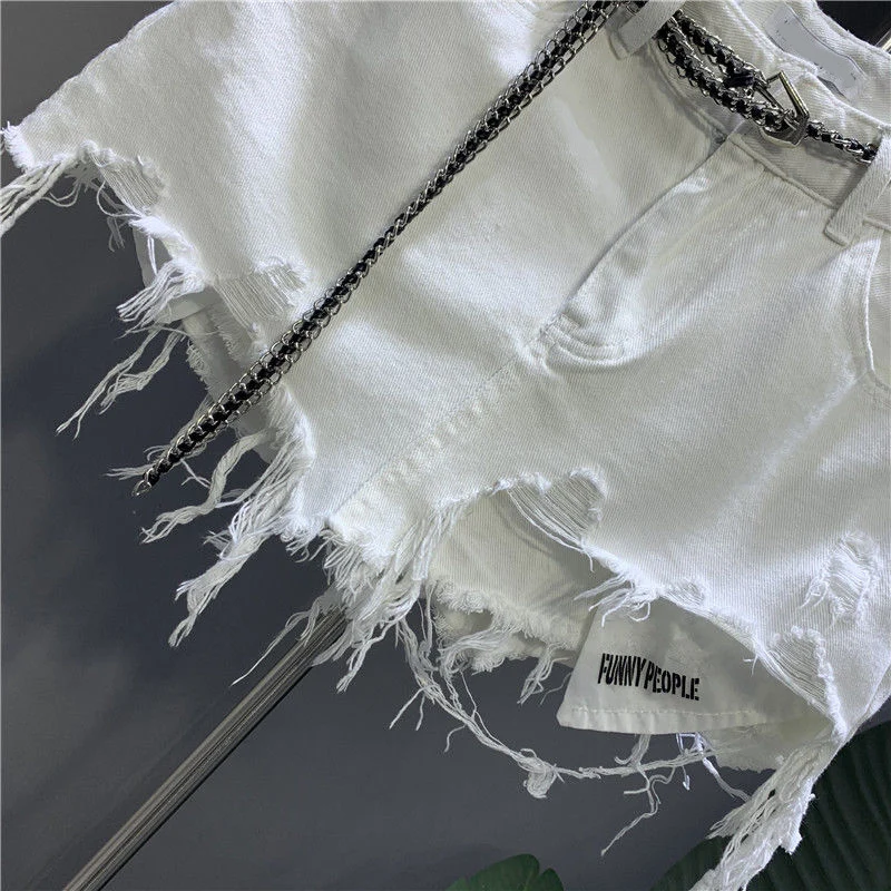 2024 Spring and Autumn White Ragged Edge Irregular Denim Skirt Women's Broken Pocket Exposed Short Skirt