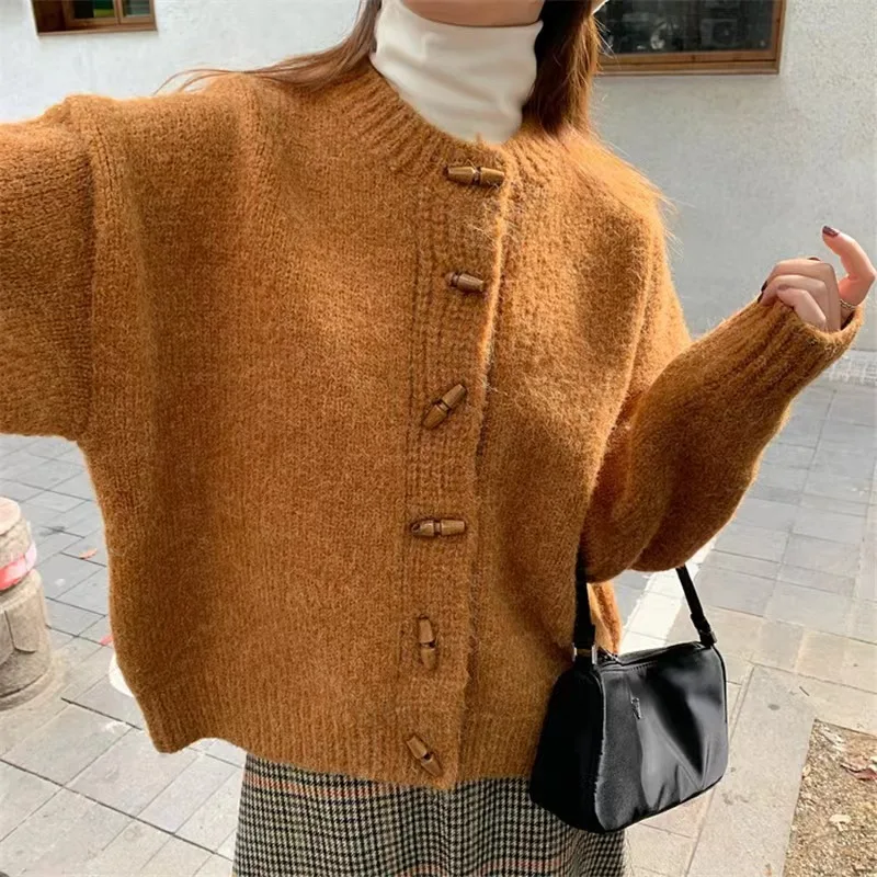 

Casual Gentle Horn Button Knitted Cardigan Sweater Fashion Korean Loose Spring/autumn Long-sleeved Top New Solid Cardigans Women